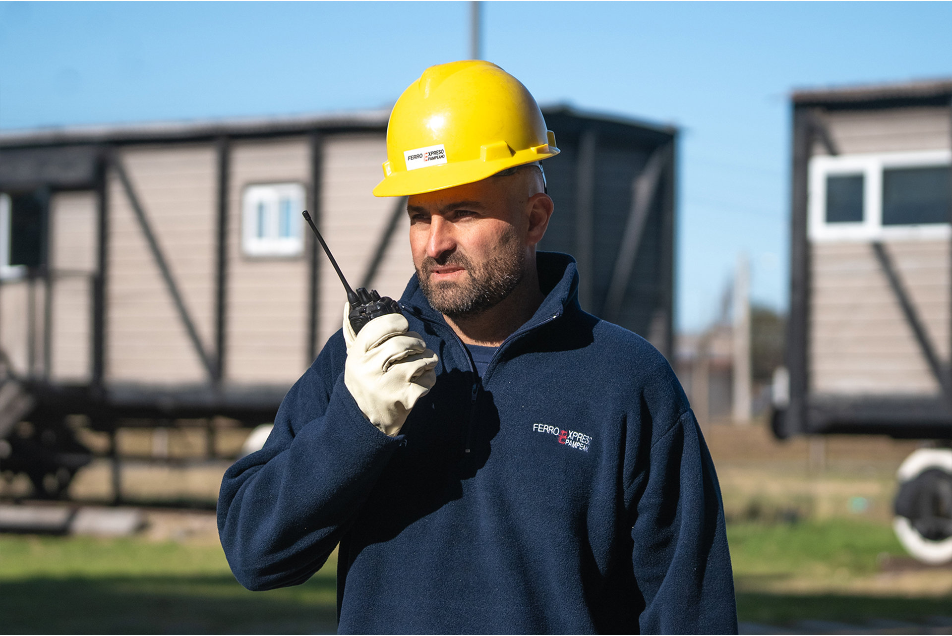 Imagen de trabajador ferroviario.